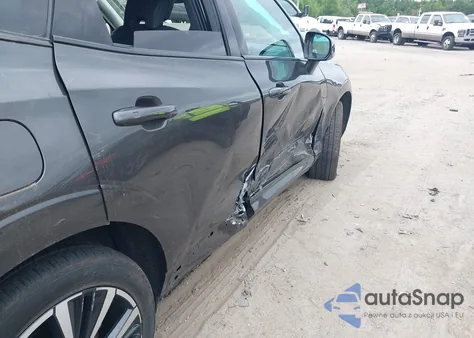 2023 Volvo Xc60 B6 Ultimate Dark Theme z USA, uszkodzony, nr VIN YV4062RX3P1238842